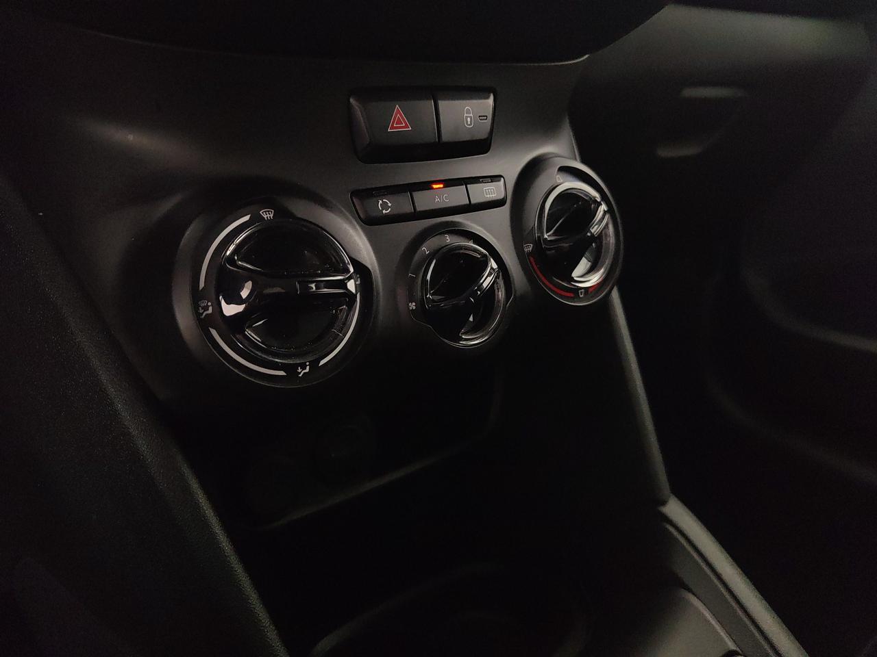 PEUGEOT 208 5p 1.2 puretech Active s&s 82cv neopatentati