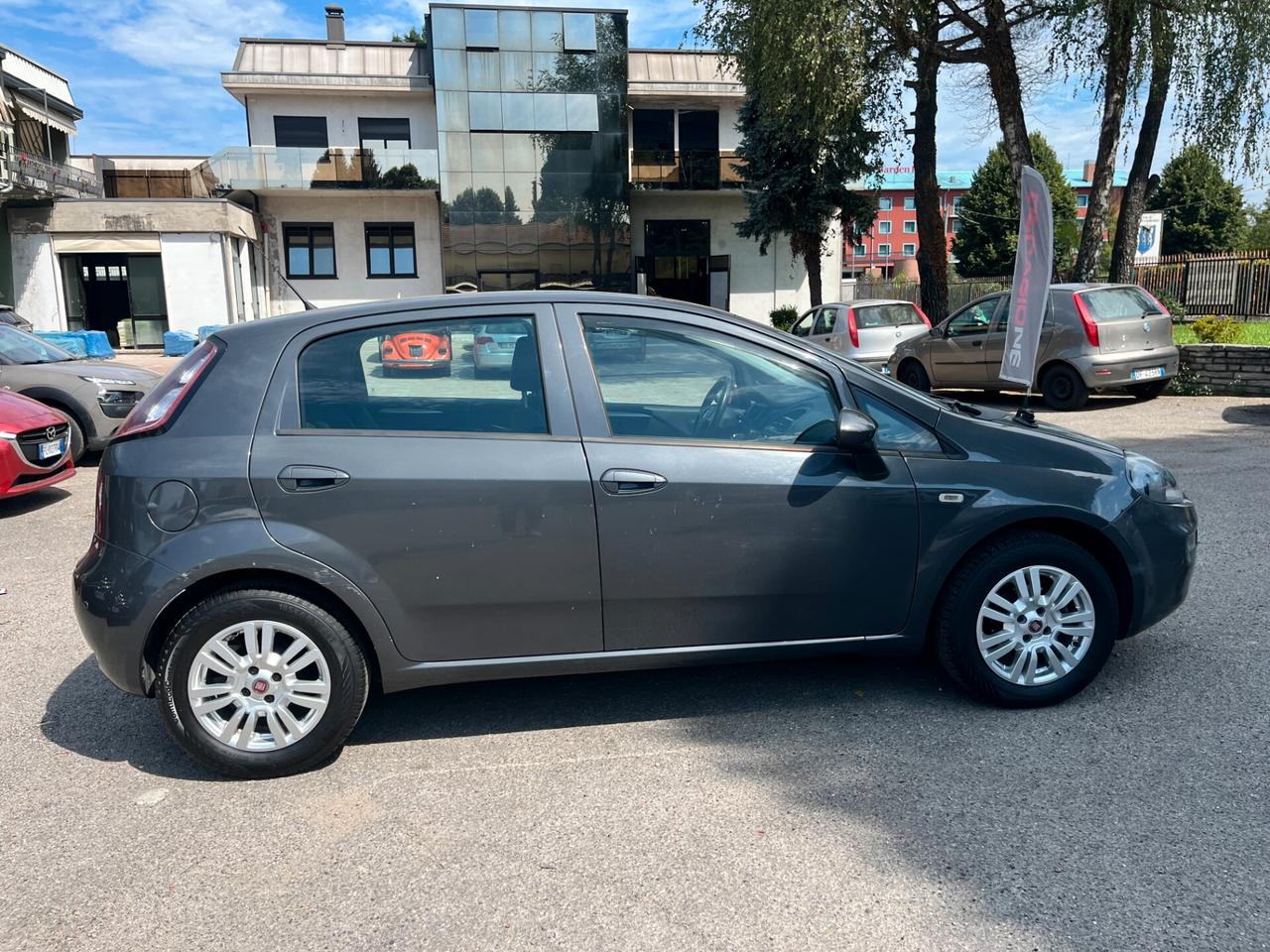 Fiat Punto 1.2 8V 5 porte Street