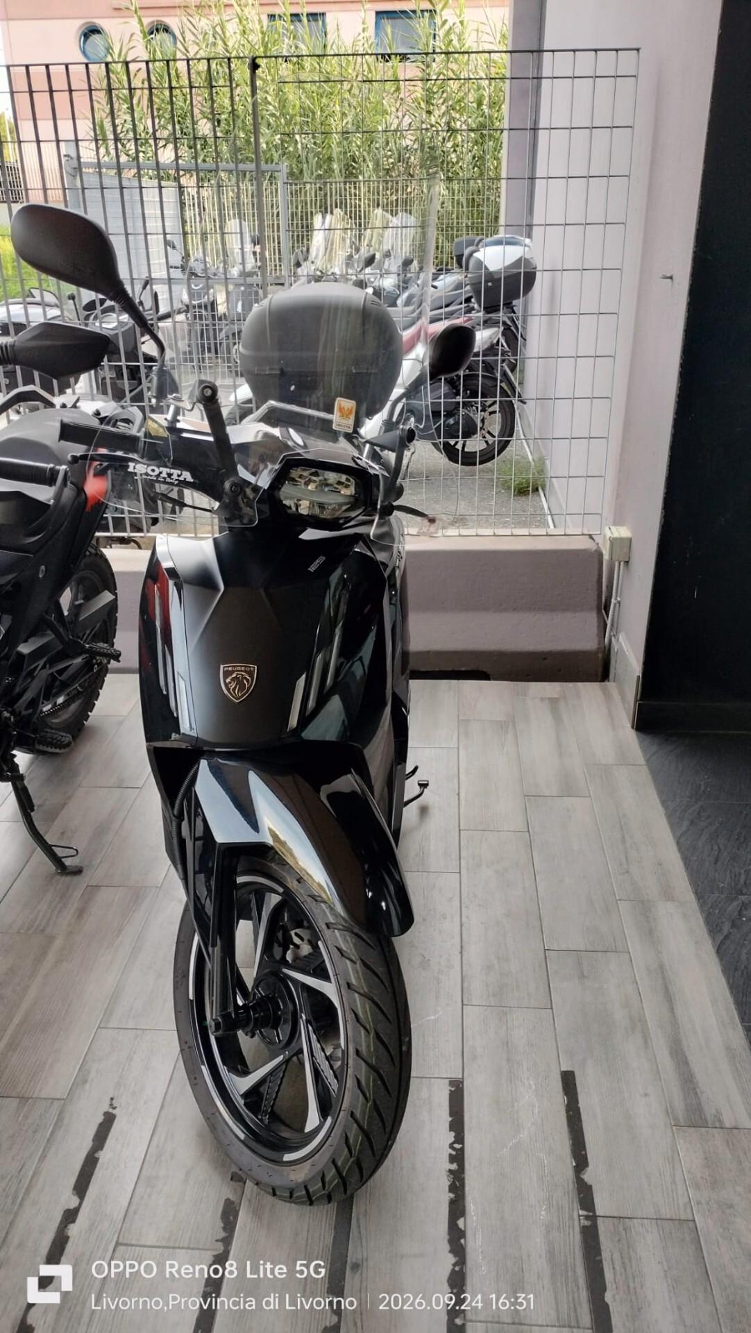 Peugeot Tweet 125