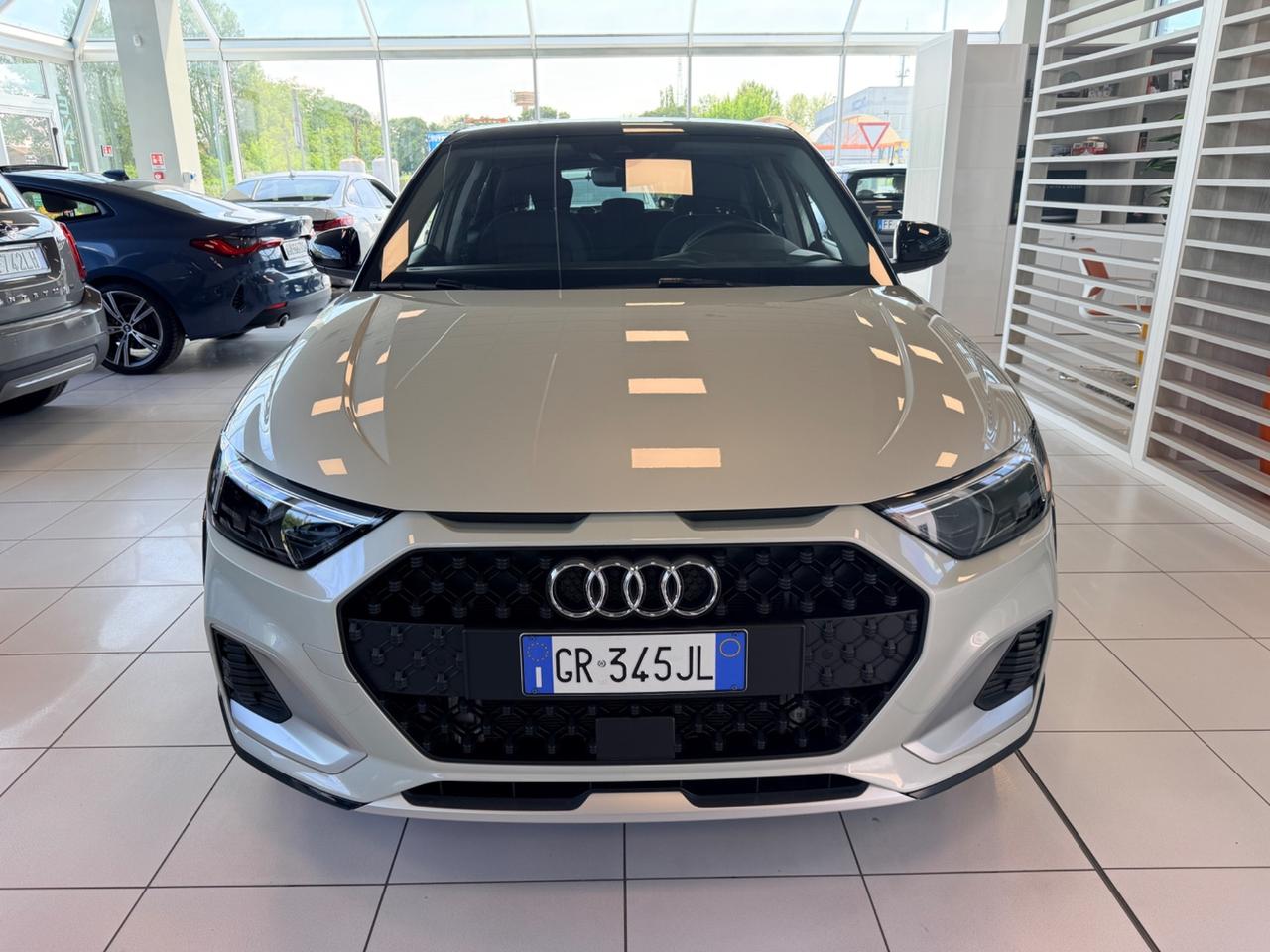 Audi A1 allstreet 30 TFSI S tronic Business