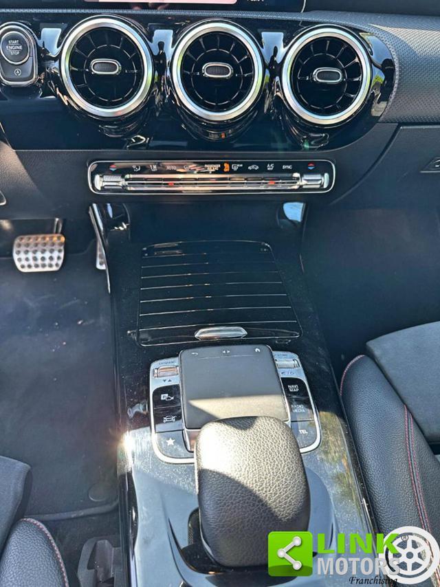 MERCEDES-BENZ A 180 d Automatic Premium AMG GARANZIA 24 MESI