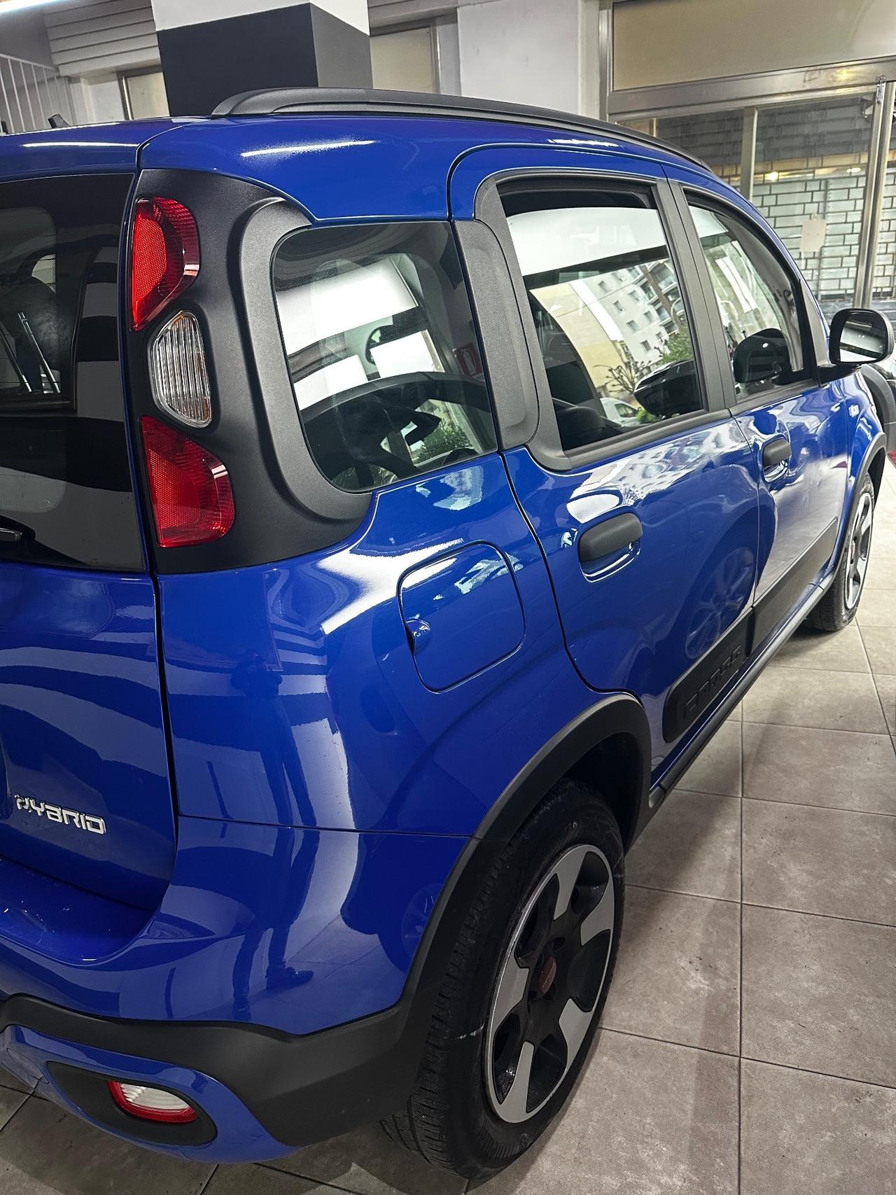 Fiat Panda 1.0 FireFly S&S Hybrid City Cross