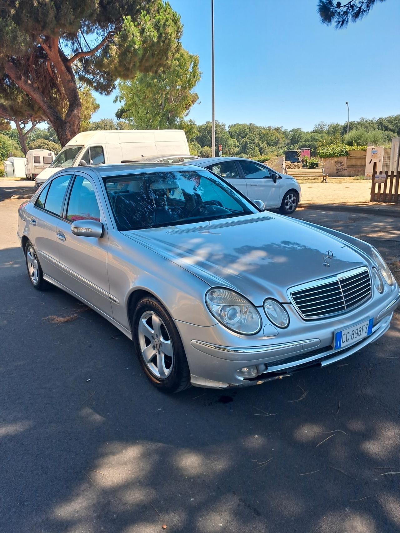 Mercedes-benz E 270 E 270 CDI cat Classic