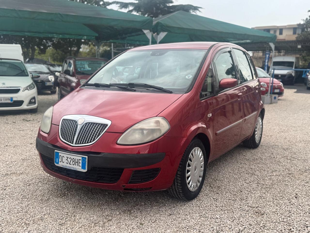 Lancia MUSA 1400 GPL 2006