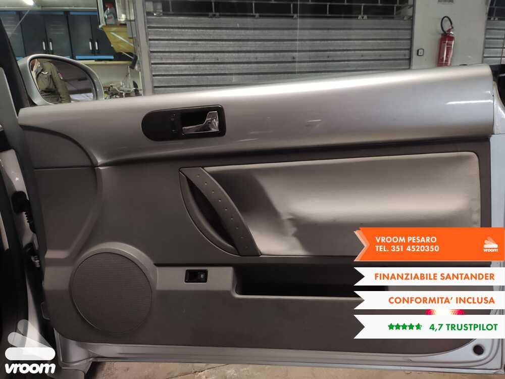 VOLKSWAGEN New Beetle 1.6 Cabrio