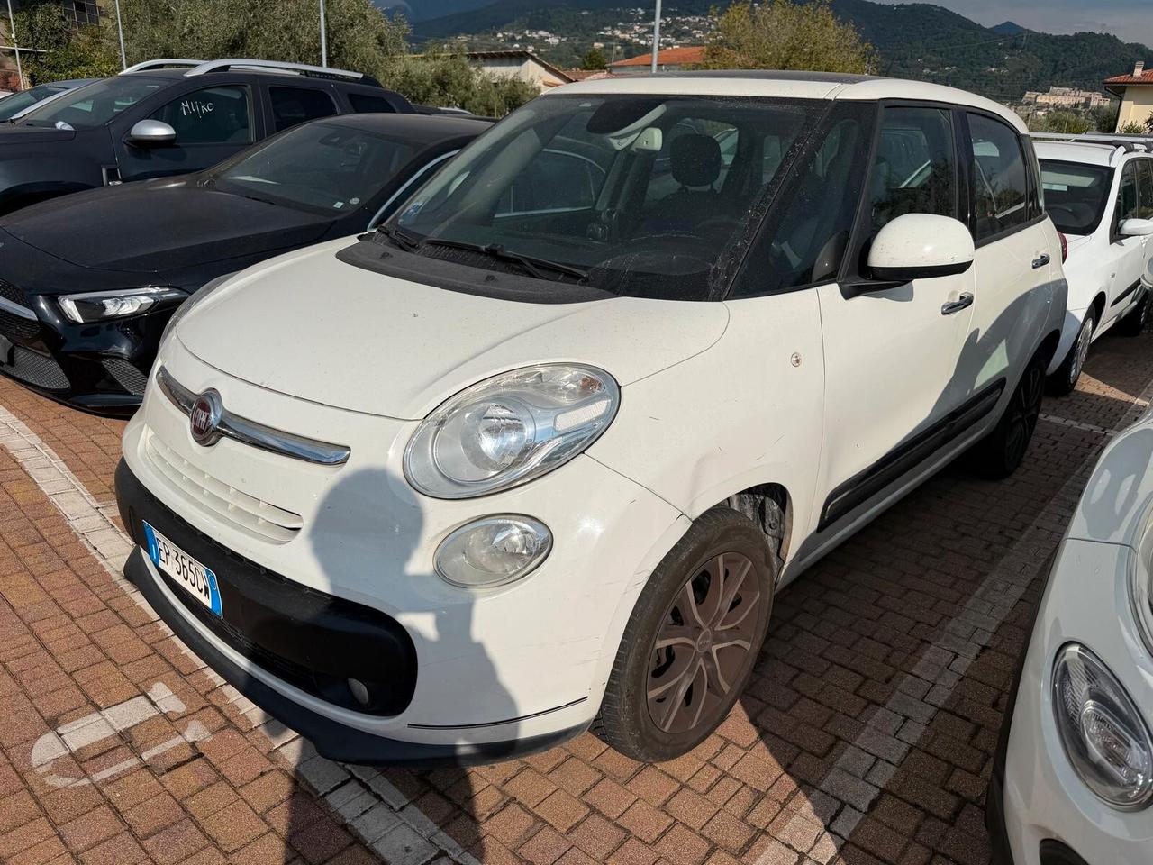 Fiat 500L Living 1.6 Multijet 105 CV Lounge pefeetta garanzia 12 mesi