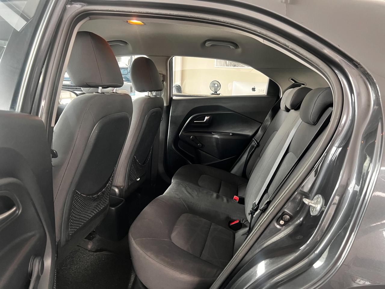 Kia Rio 1.4 CRDi WGT 5p. EX