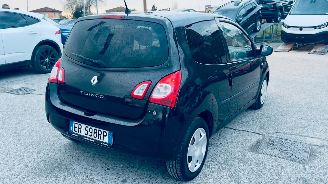 Renault Twingo 1.2 16V Live