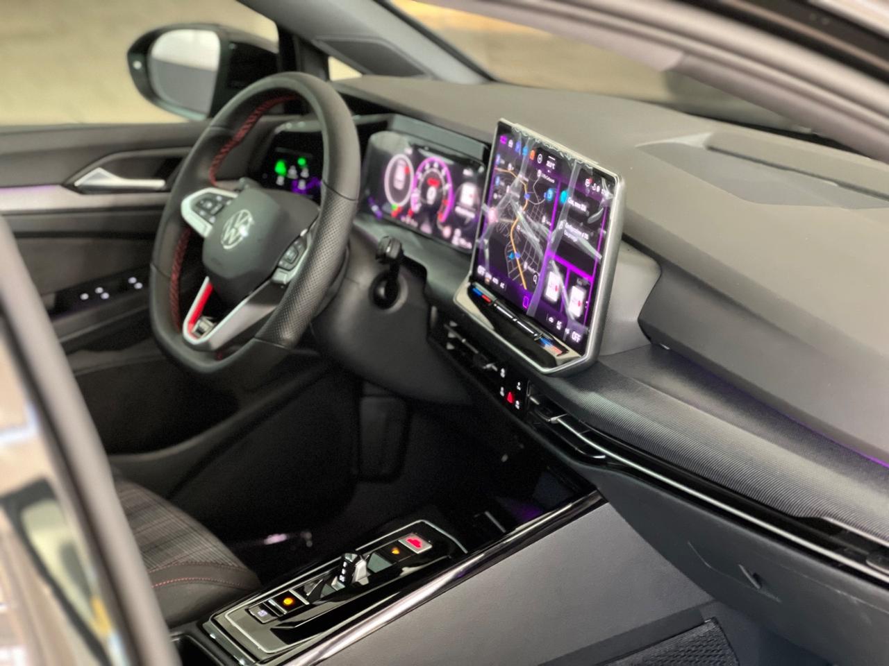 Volkswagen Golf 8.5 GTI 2.0 TSI
