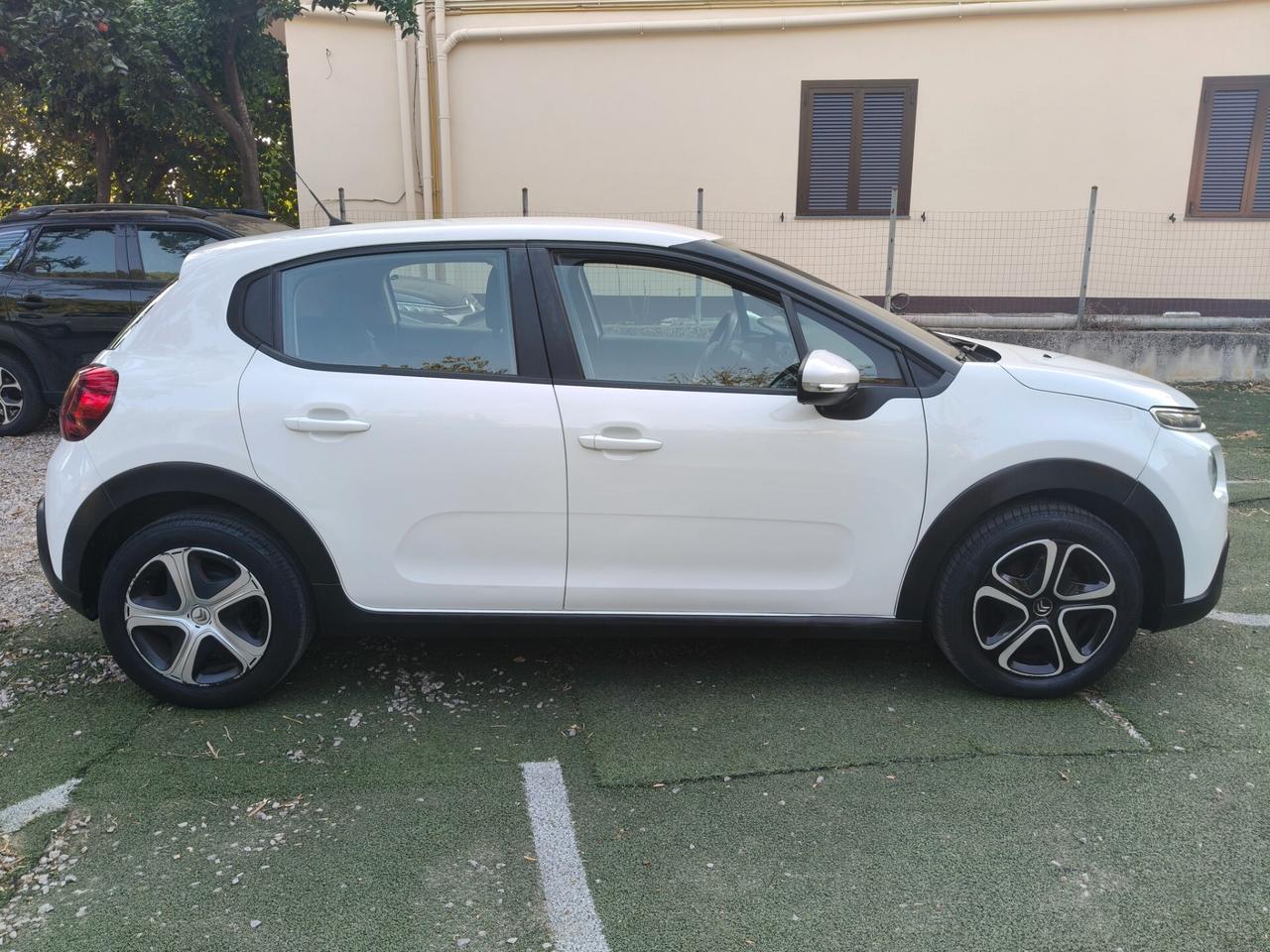 CITROEN C3 2019 1,2 BENZINA FULL OPTIONAL