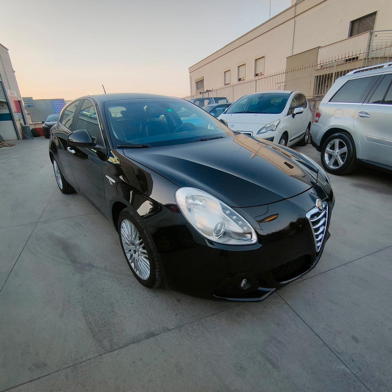 Alfa Romeo Giulietta 1.6 JTDm-2 105 CV Exclusive