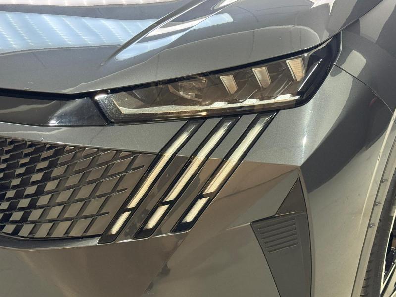 Peugeot 3008 3008 1.2 hybrid GT 145cv e-dcs6