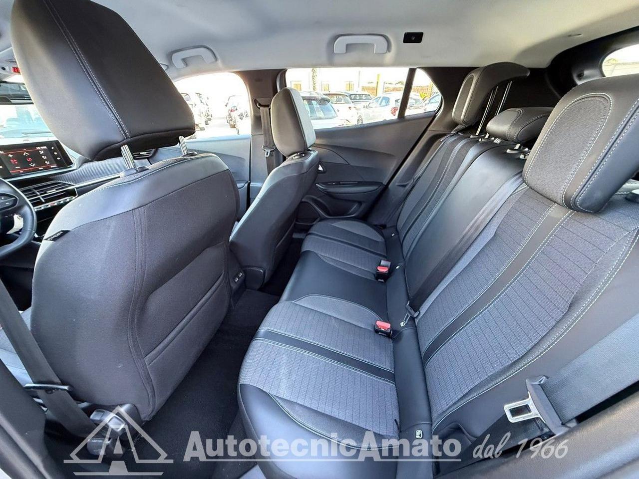 Peugeot 2008 PureTech 100 S&S Allure Pack