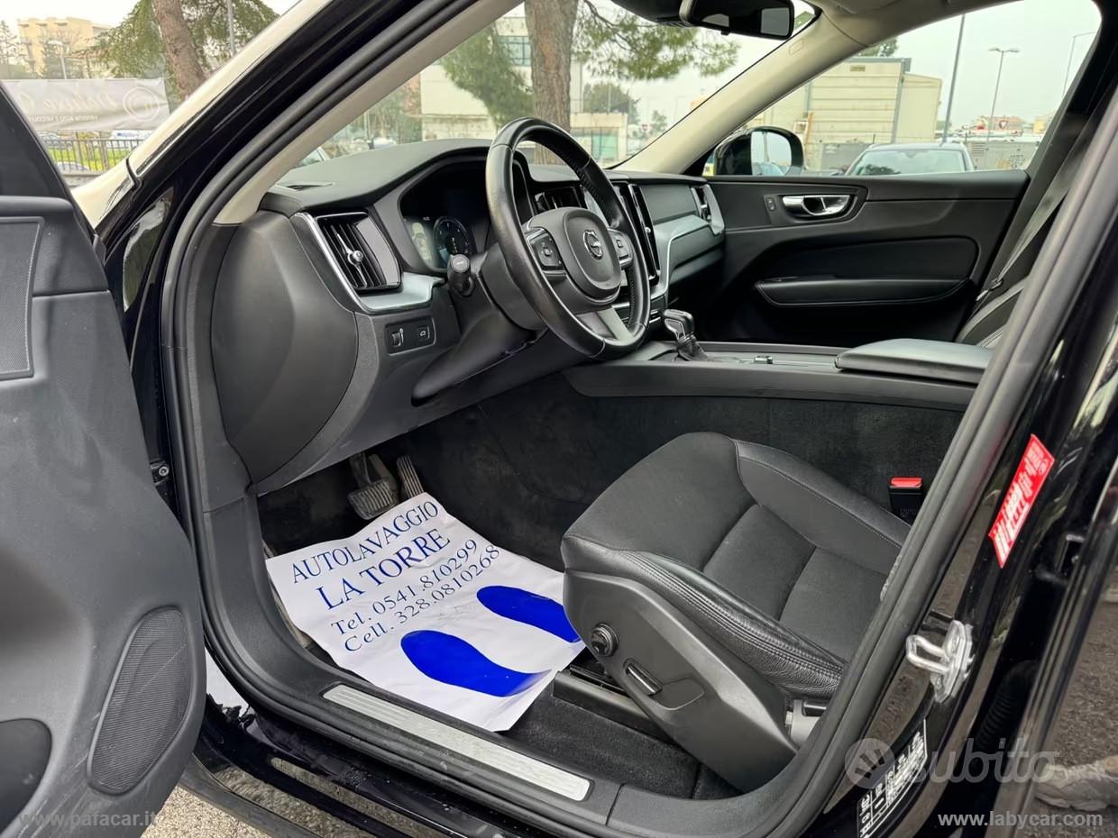 VOLVO XC60 D4 AWD Geartronic Inscription
