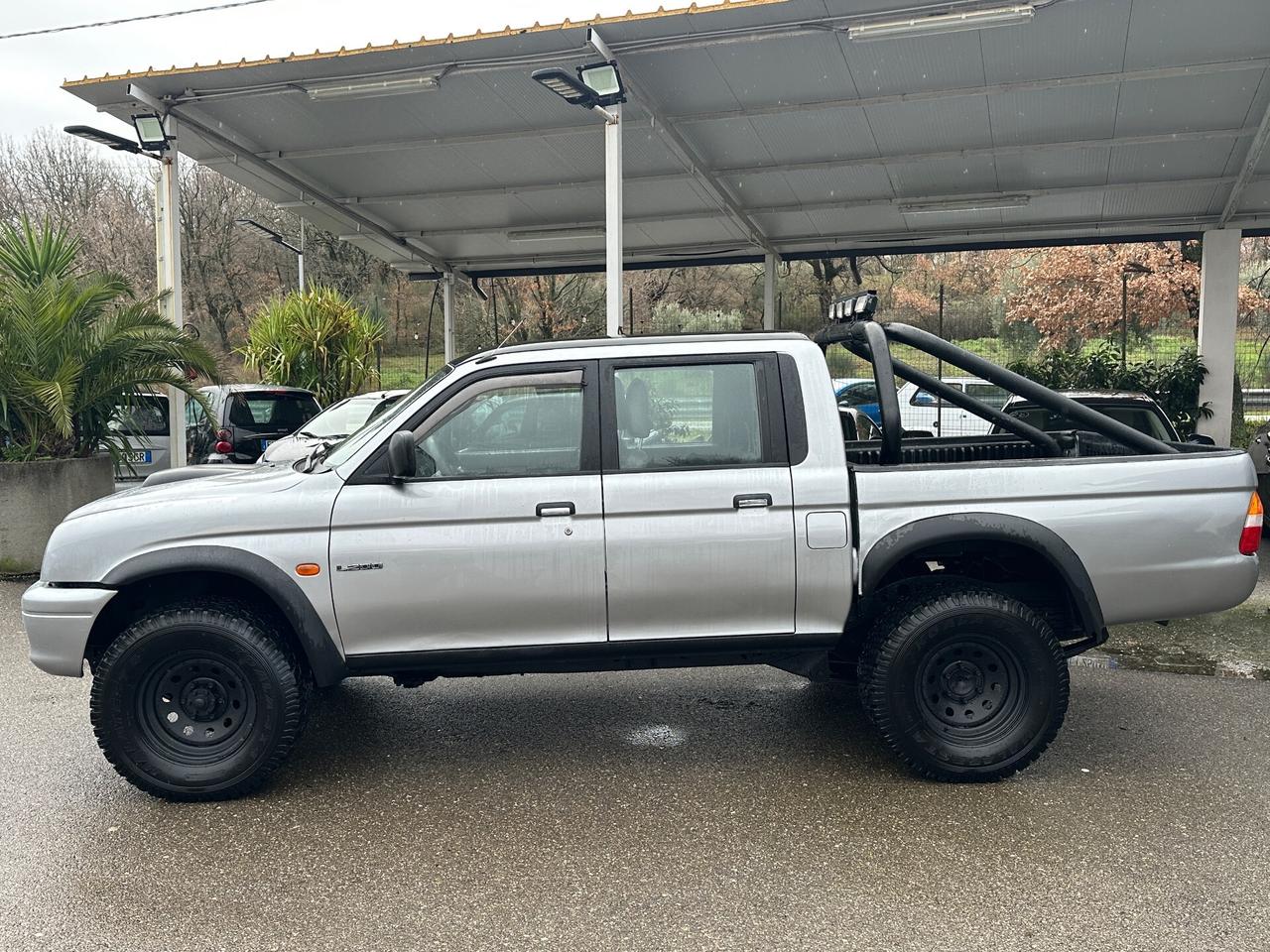 Mitsubishi L200 2.5 TDI 4WD GLS