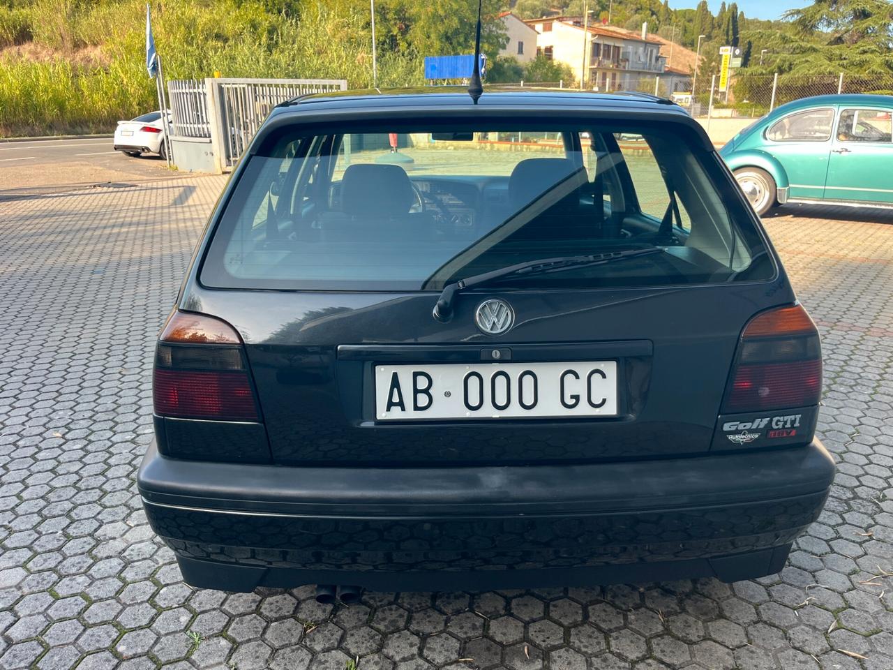 Volkswagen Golf 2.0 16V cat 5 porte GTI