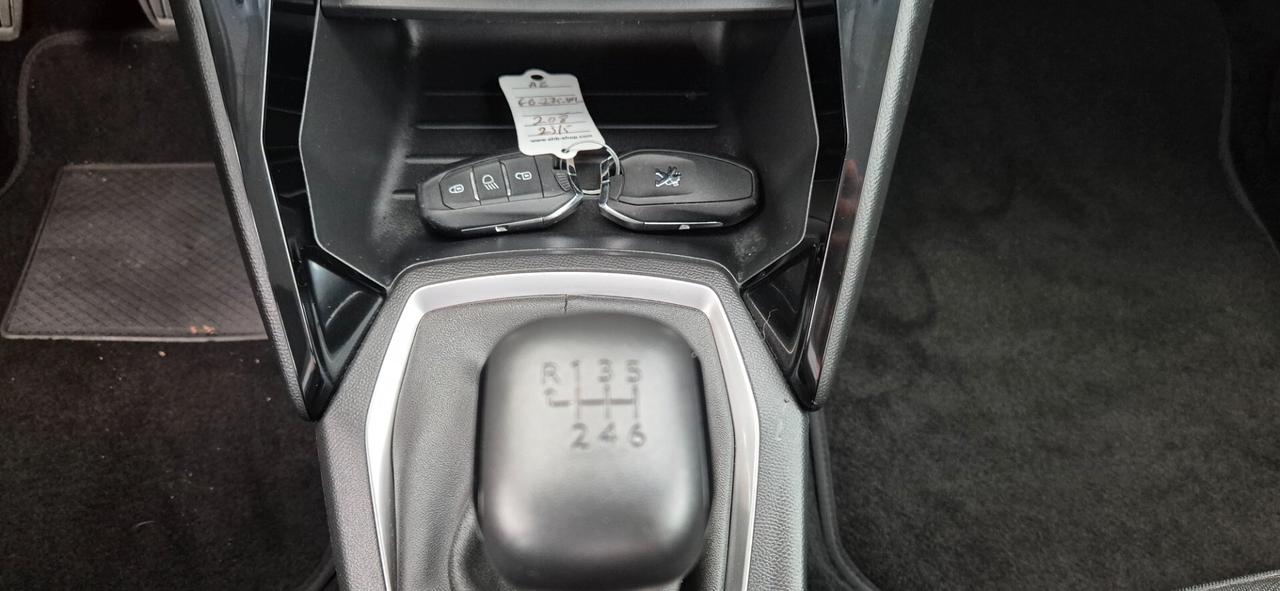 PEUGEOT 208 1.5HDI 101CV ADATTA PER NEOP. 09/2021