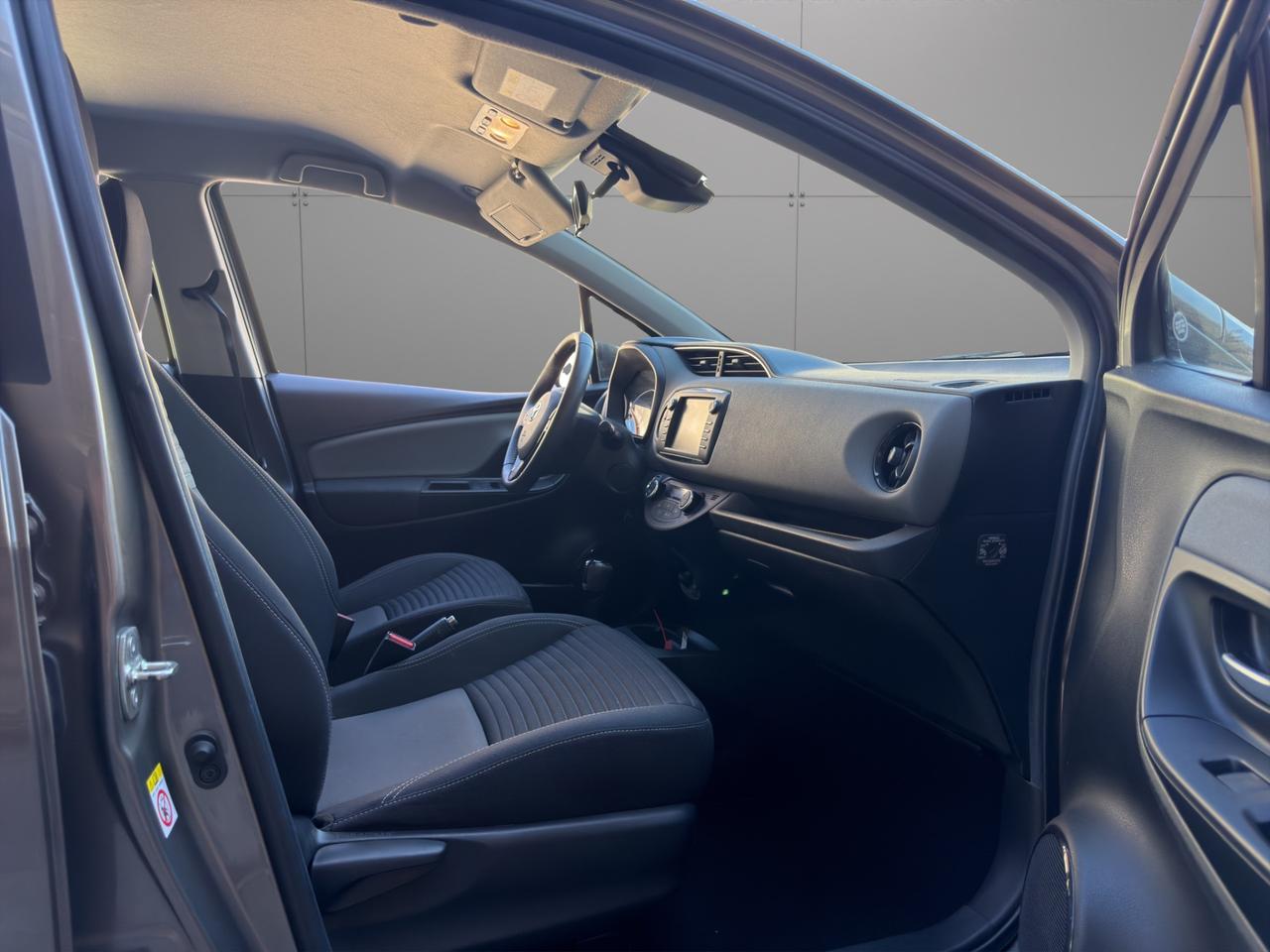 Toyota Yaris 5 Porte Yaris 5p - Unipro - Promo Finanziamento - Schermo - Cerchi in lega