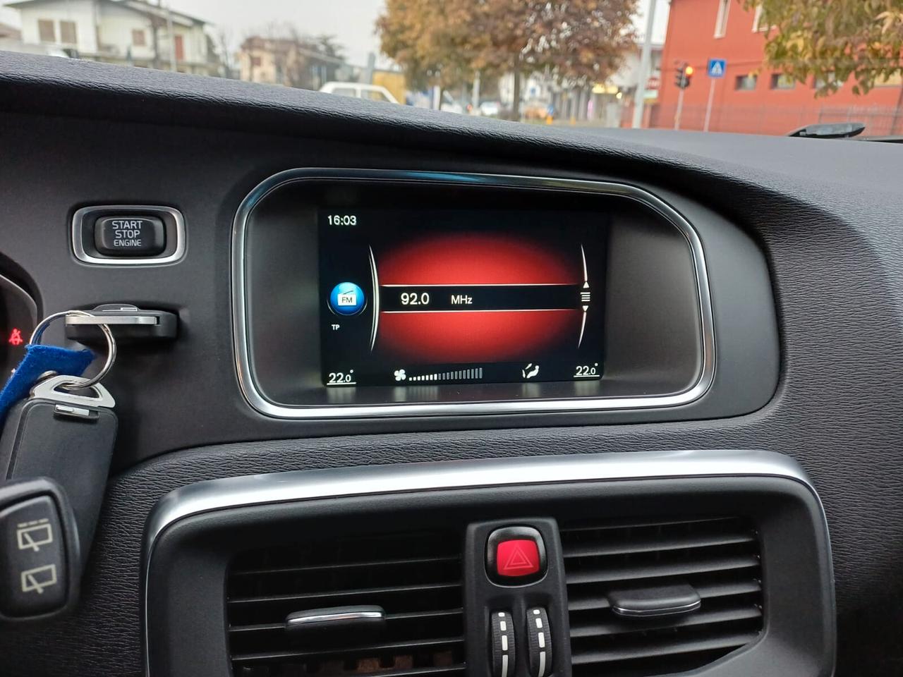 Volvo V40 D2 Geartronic Business