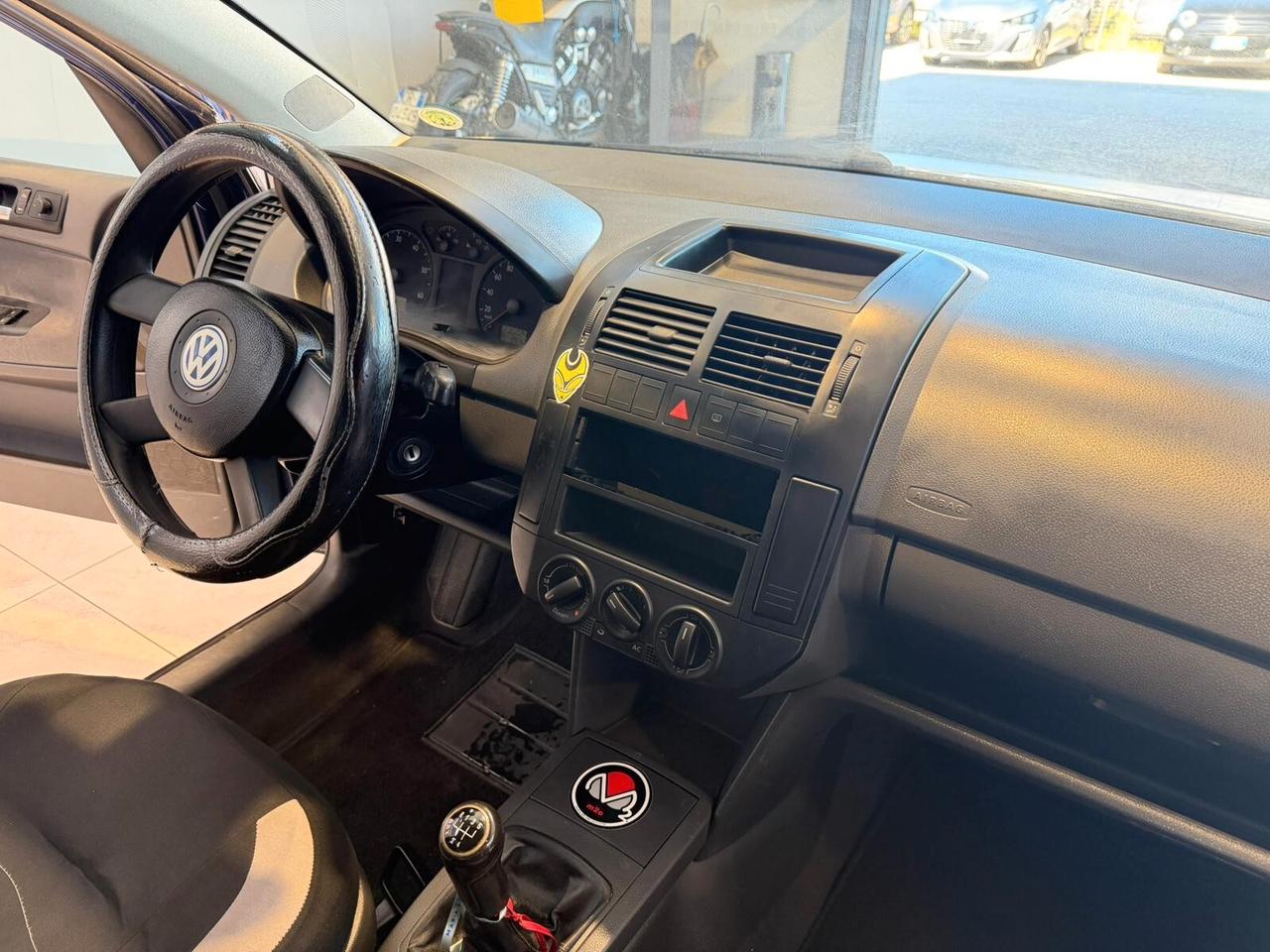 Volkswagen Polo 1.2 12V 5p. Trendline