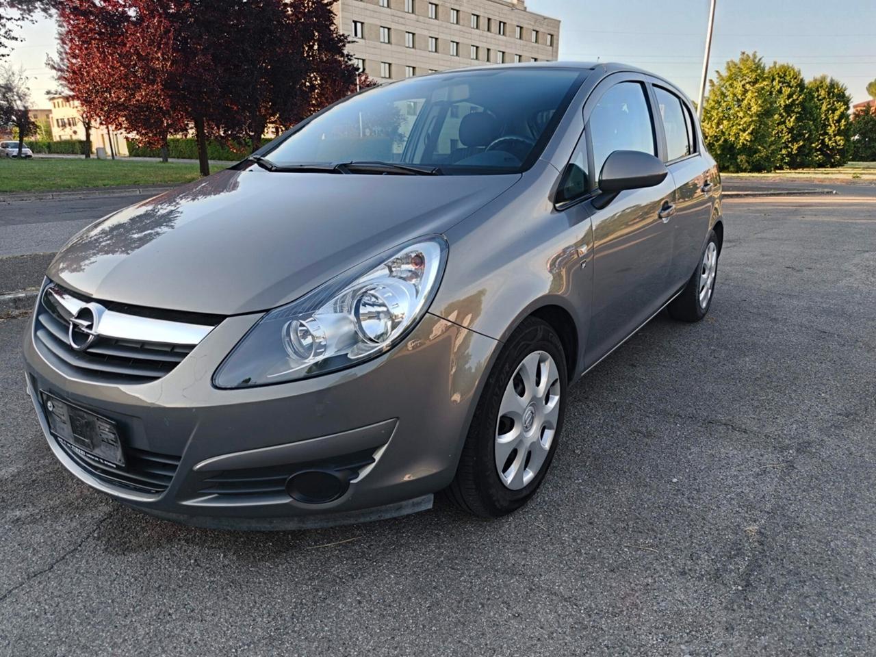 Opel Corsa 1.3 CDTI 75CV