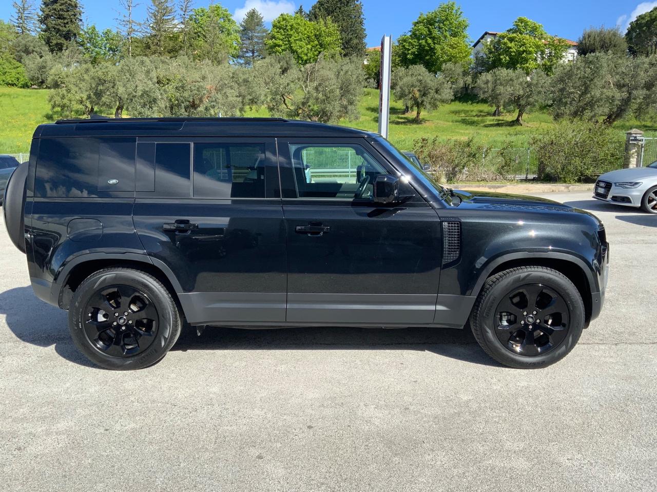 Land Rover Defender 110 3.0D I6 200 CV AWD Auto X-Dynamic SE AUTOCARRO 5 POSTI