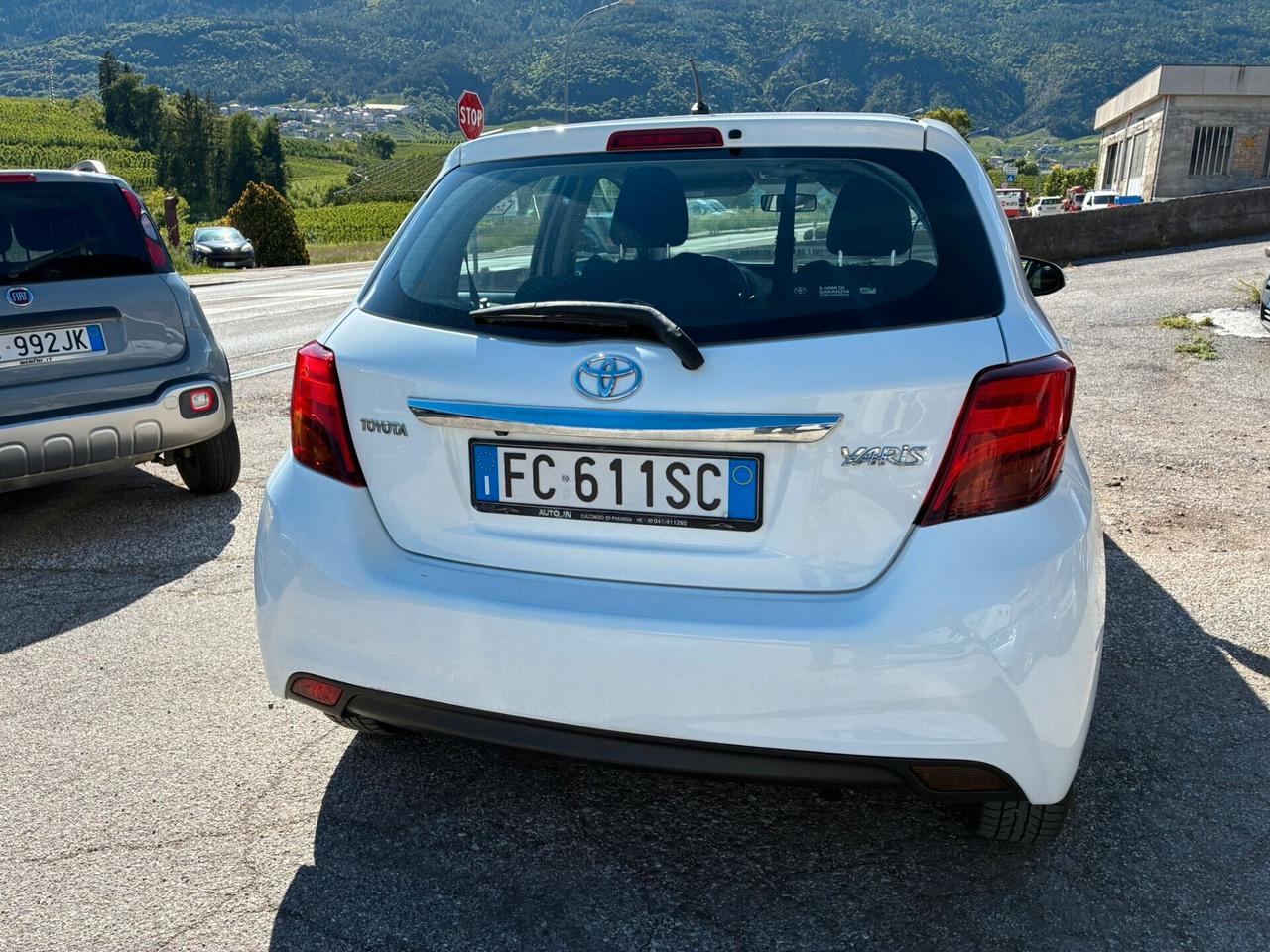 TOYOTA YARIS 1.0 5 PORTE
