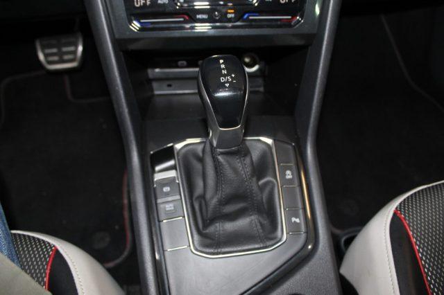 VOLKSWAGEN Tiguan 2.0 TDI 150 CV SCR DSG