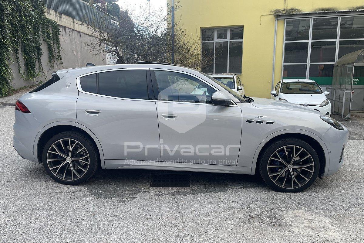 MASERATI Grecale MHEV 300 CV AWD GT