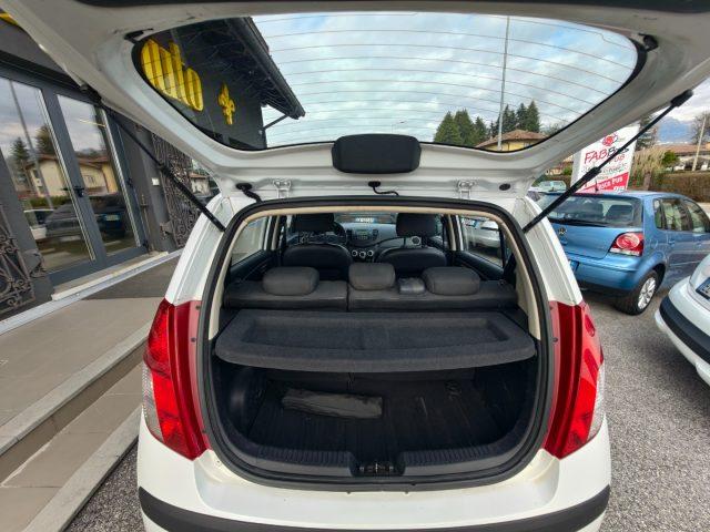 HYUNDAI i10 1.1 12V BlueDrive GPL Active