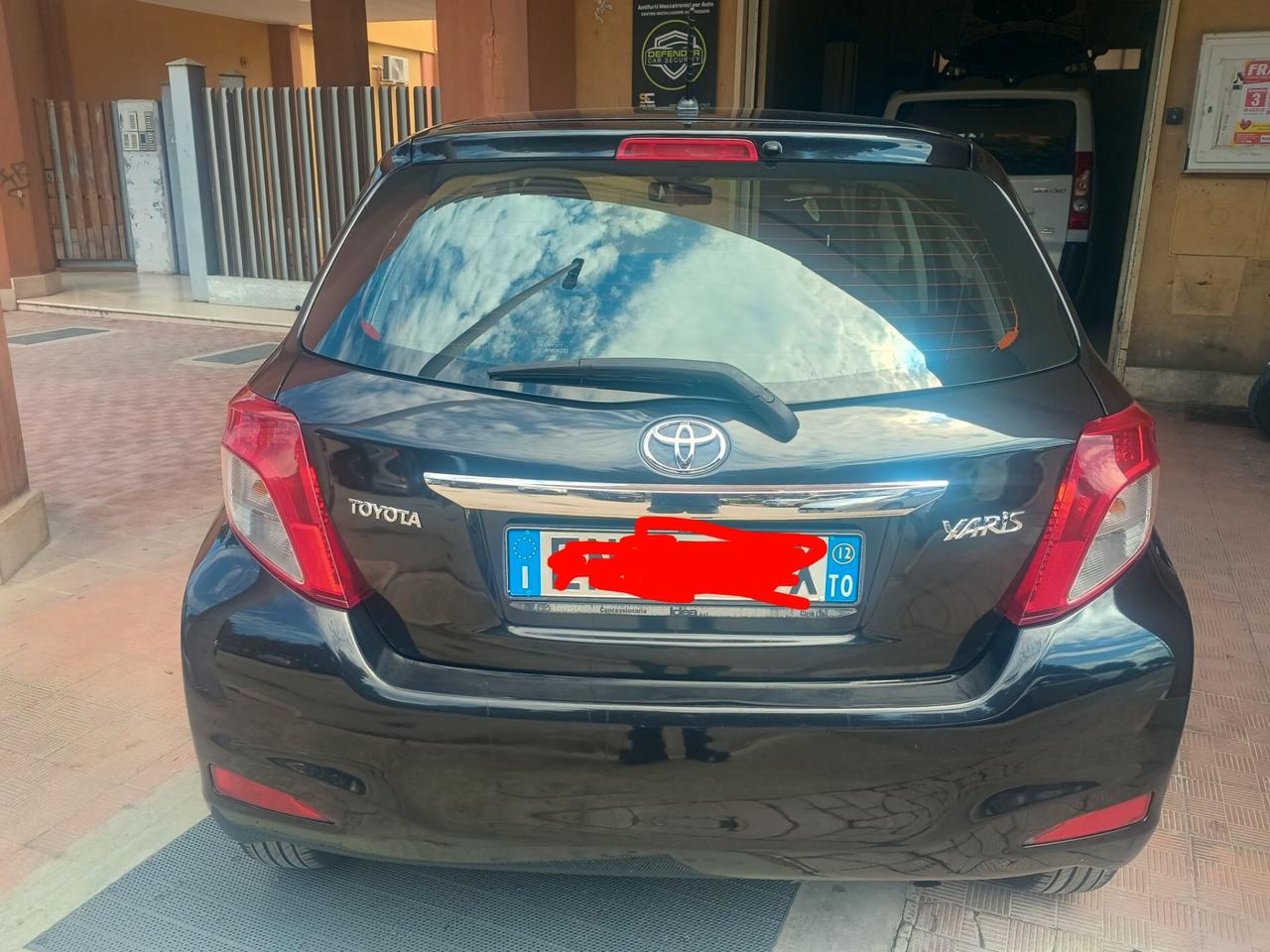 Toyota Yaris 1.4 D-4D 5 porte Lounge