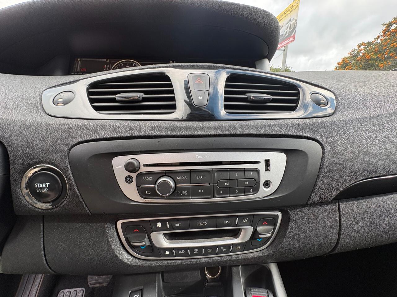 Renault Scenic XMod 1.5 dCi 110CV limited