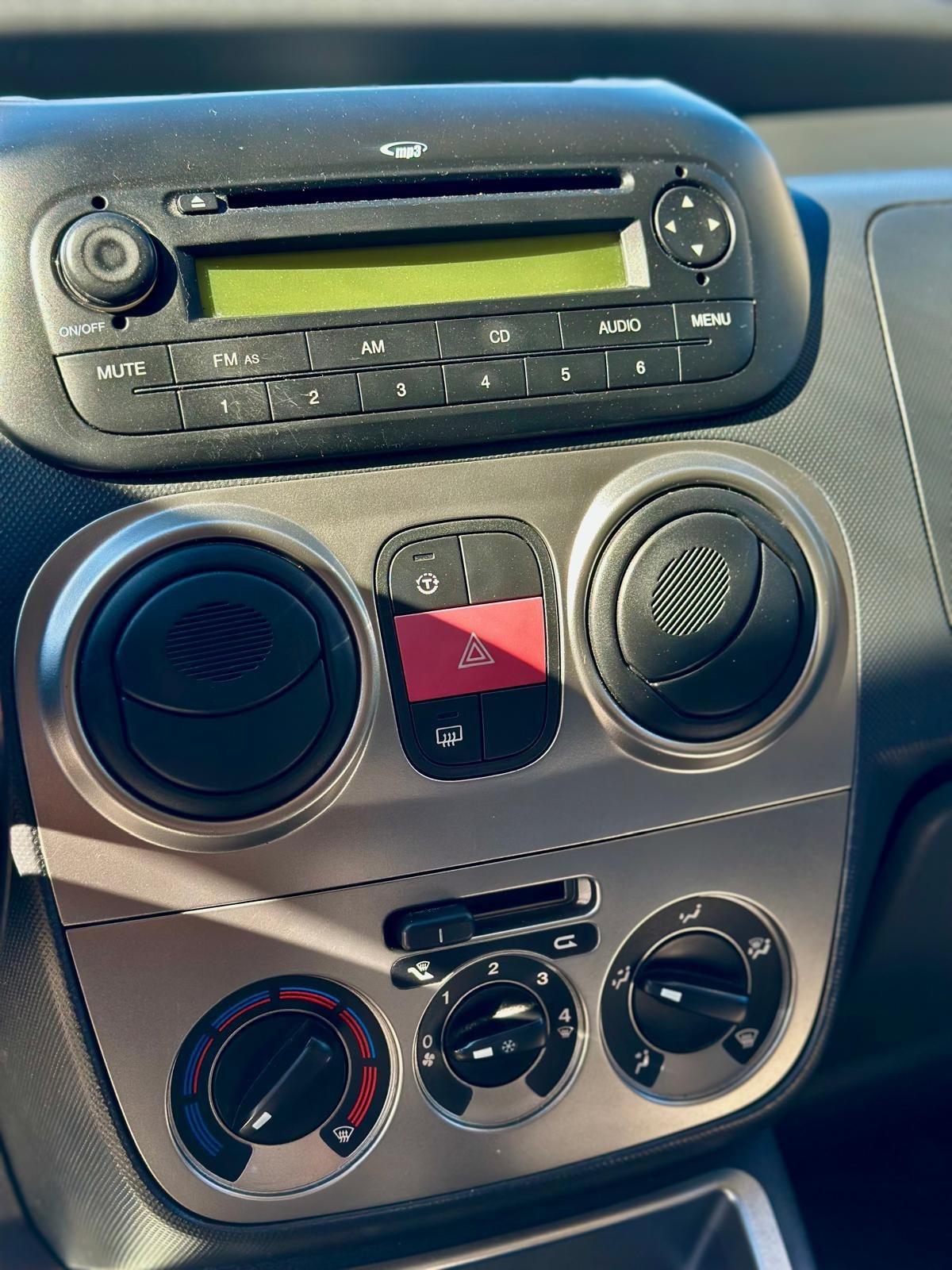Fiat Qubo 1.3 MJT 75 CV Trekking
