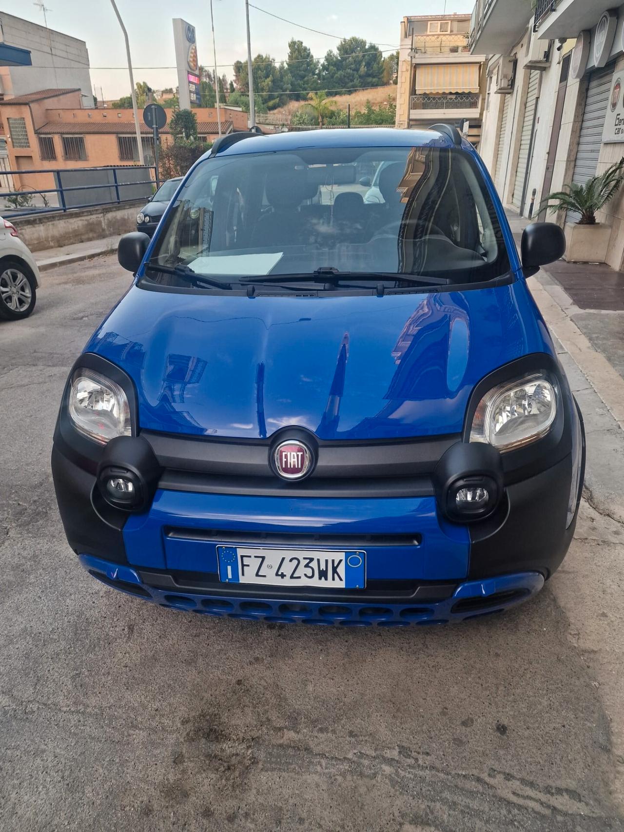 Fiat Panda 1.0 FireFly S&S Hybrid City Cross