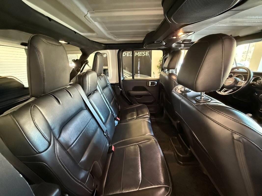 Jeep Wrangler Unlimited 2.2 mjt II Sahara auto