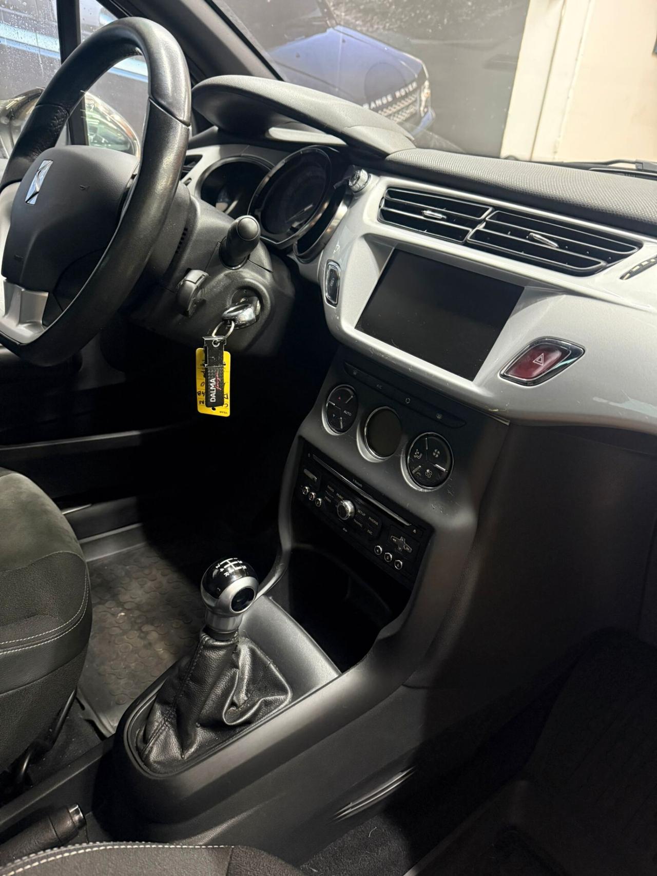 Ds DS3 1.4 BENZINA 2012 NEOP.