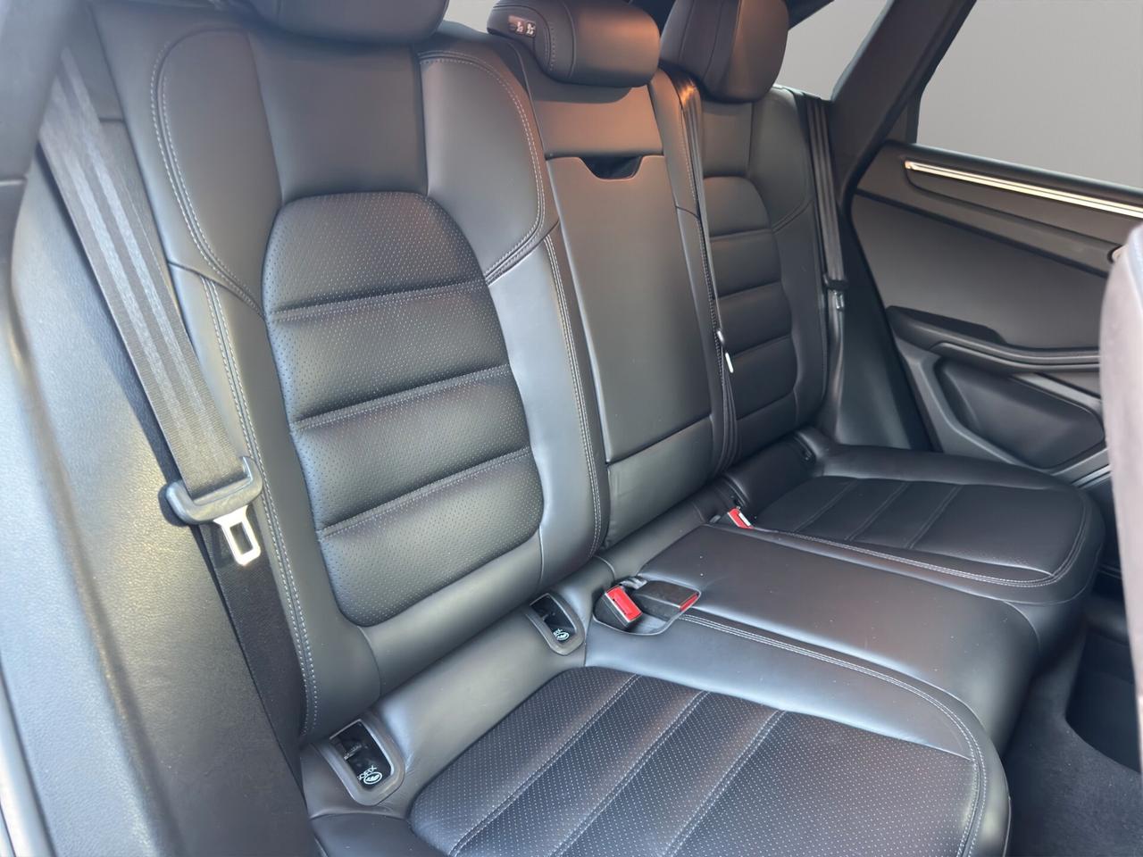 Porsche Macan 2.0