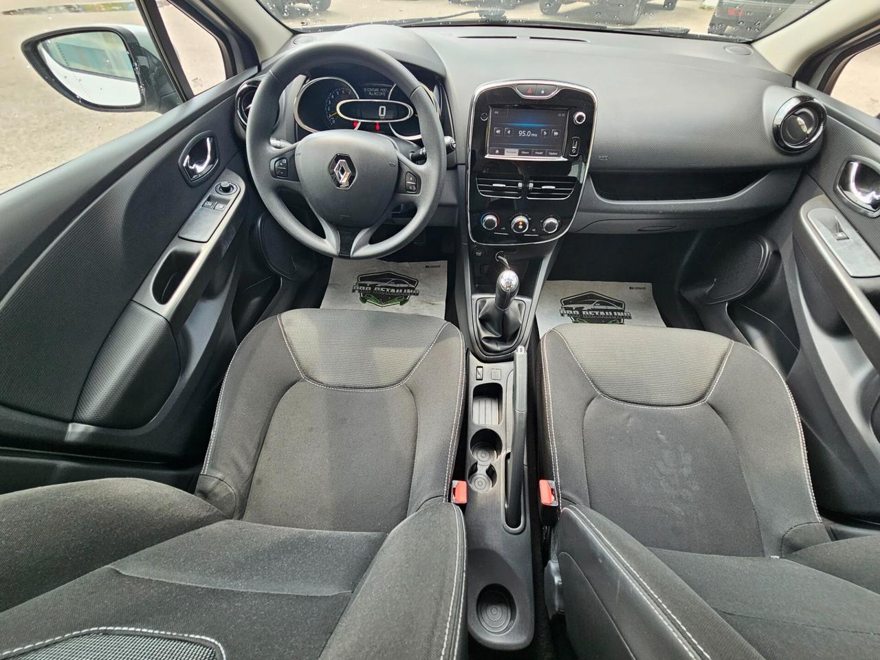 Renault Clio 1.2 75CV 5 porte - Neopatentati