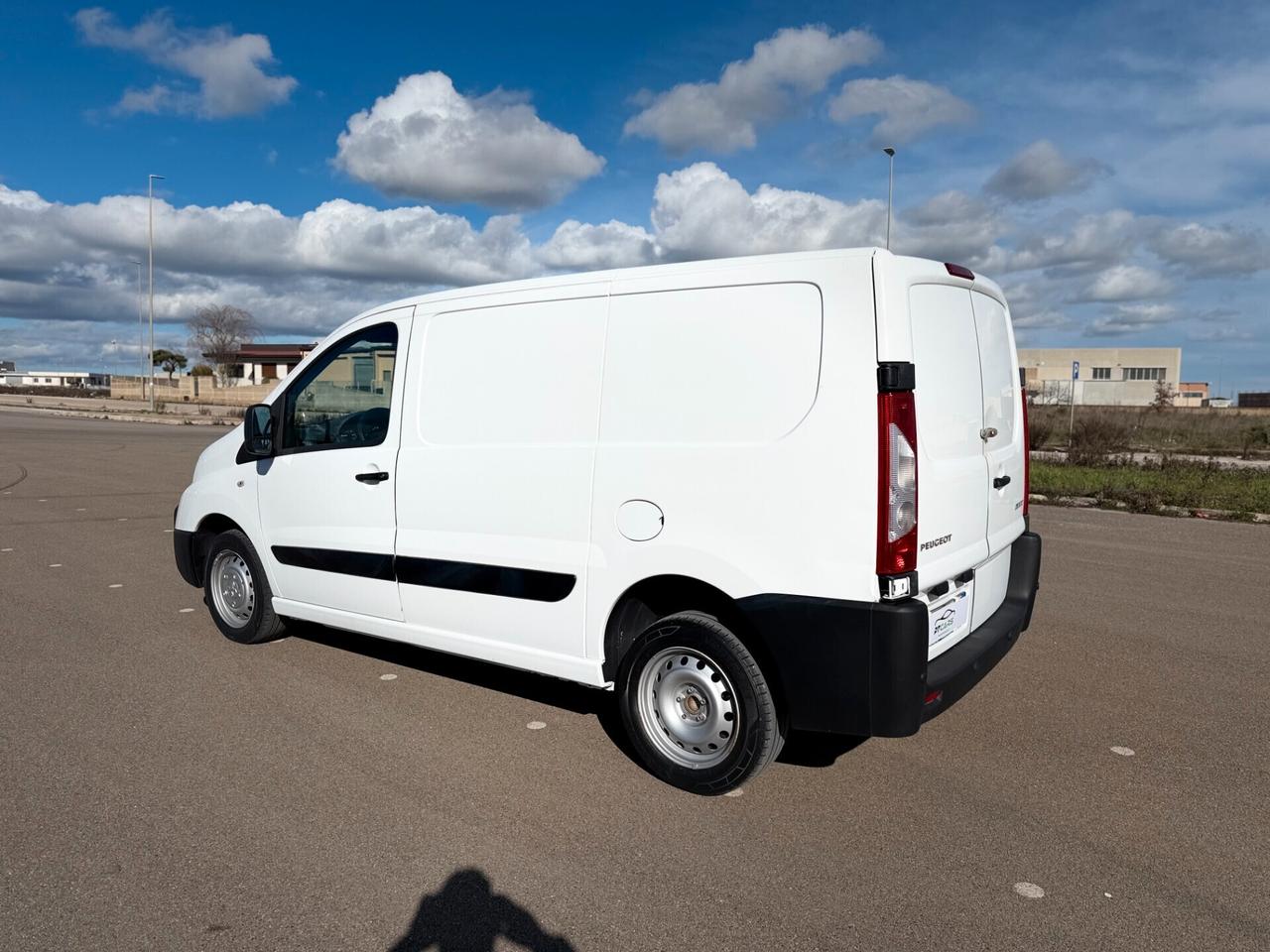 Peugeot Expert 2.0 HDi 128CV 133.000 km