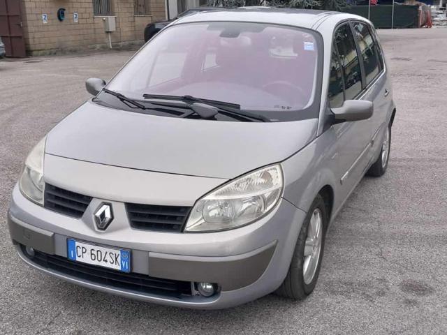 RENAULT Scenic 89,524km 1.5dCi/100CV senza nessun lavoro da fare