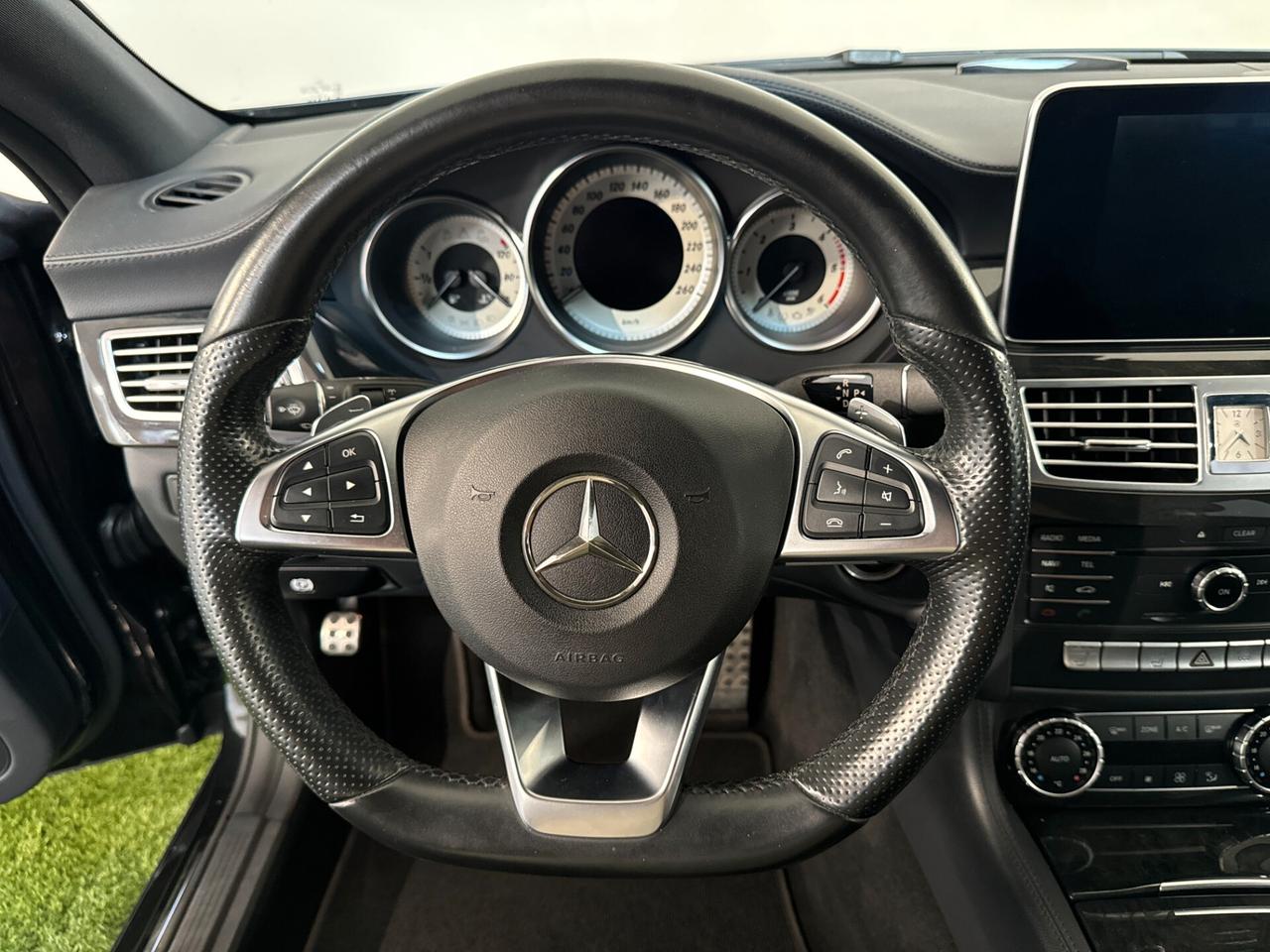 Premium 4matic FULL OPTIONAL S.B. AMG LINE