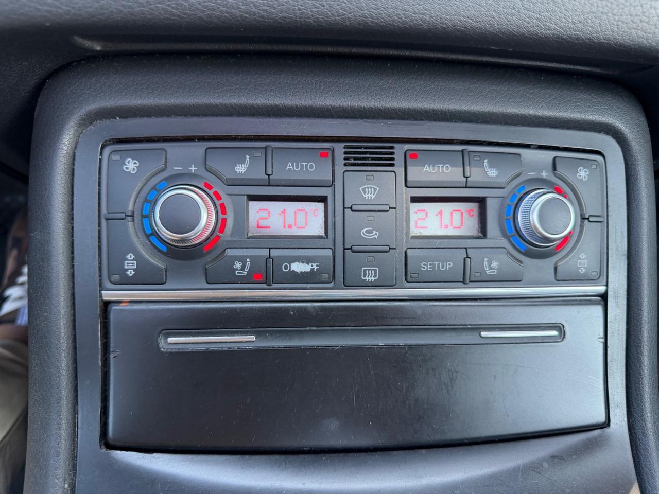Audi A8 3.0 V6 TDI quattro tiptronic