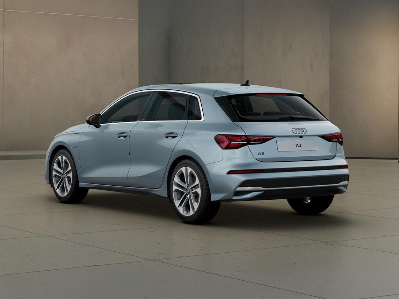 Audi A3 sportback 1.5 tfsi e business advanced 204cv s-tronic