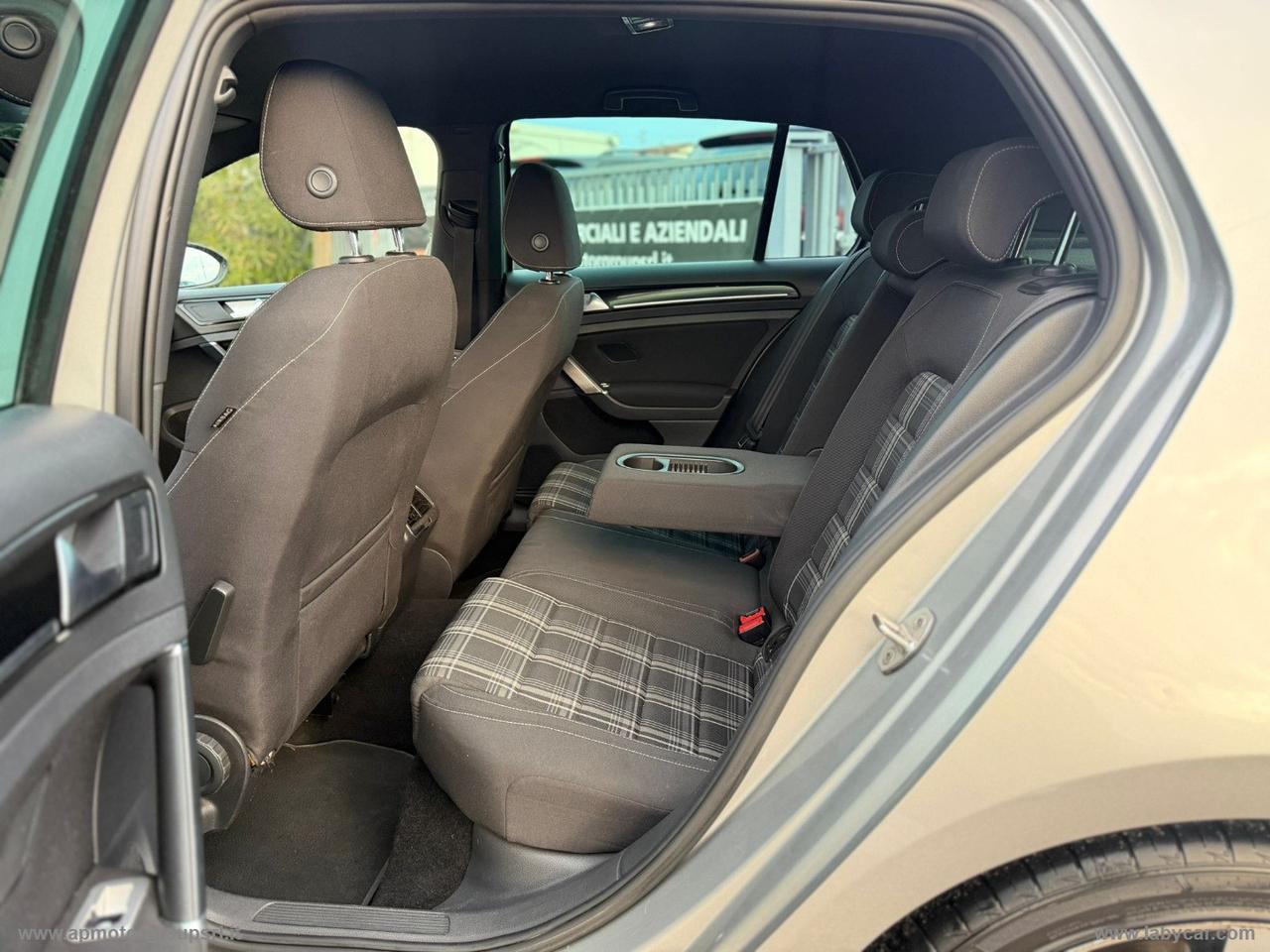 VOLKSWAGEN Golf GTD 2.0 TDI DSG 5p. BMT