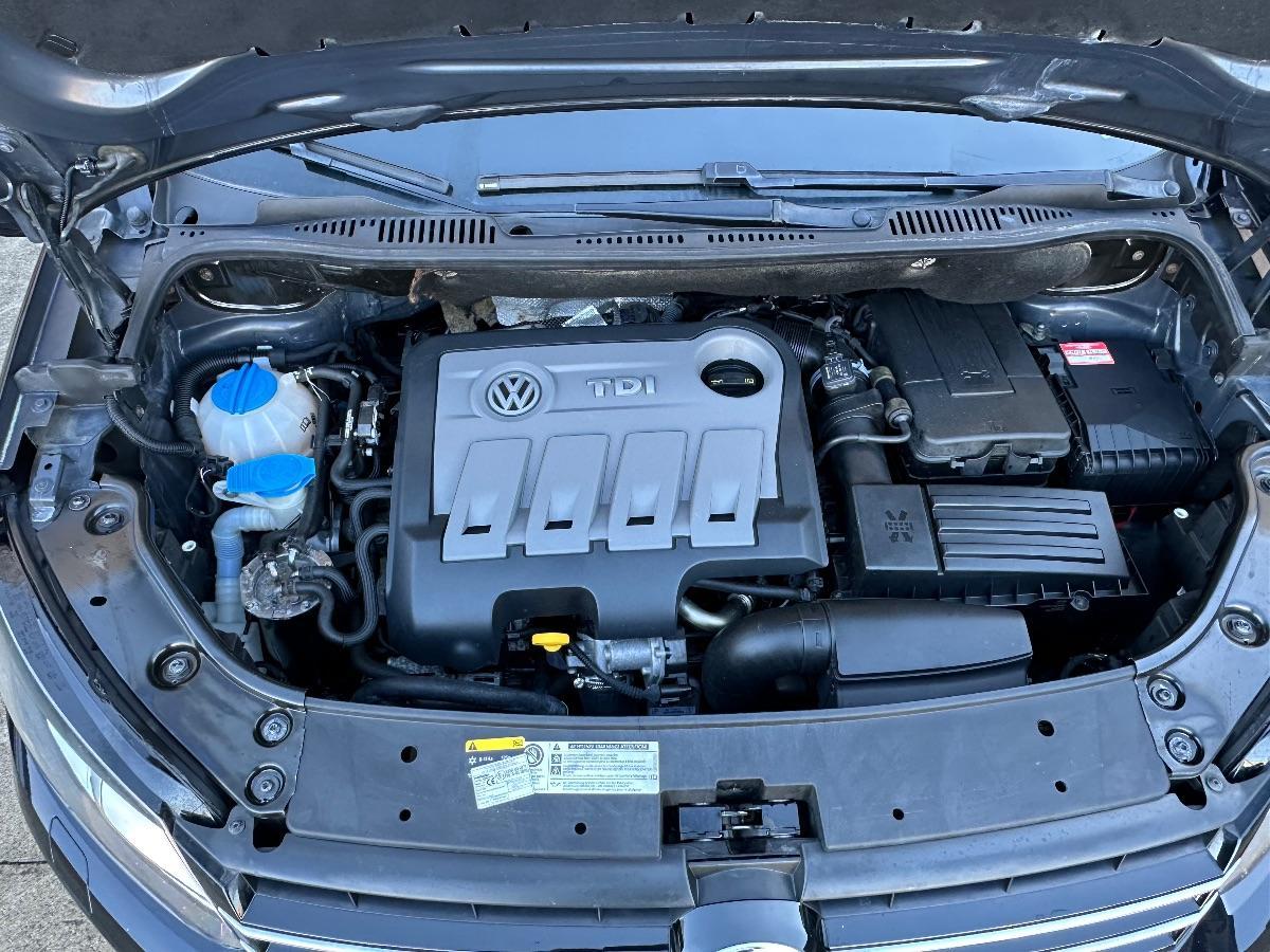VOLKSWAGEN - Touran - 1.6 TDI DPF 7P.Comfort. BlueM. Tech.