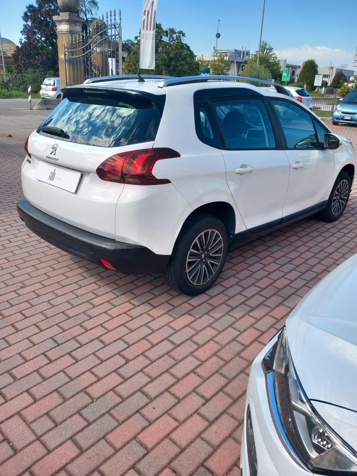 Peugeot 2008 PureTech 82 Allure