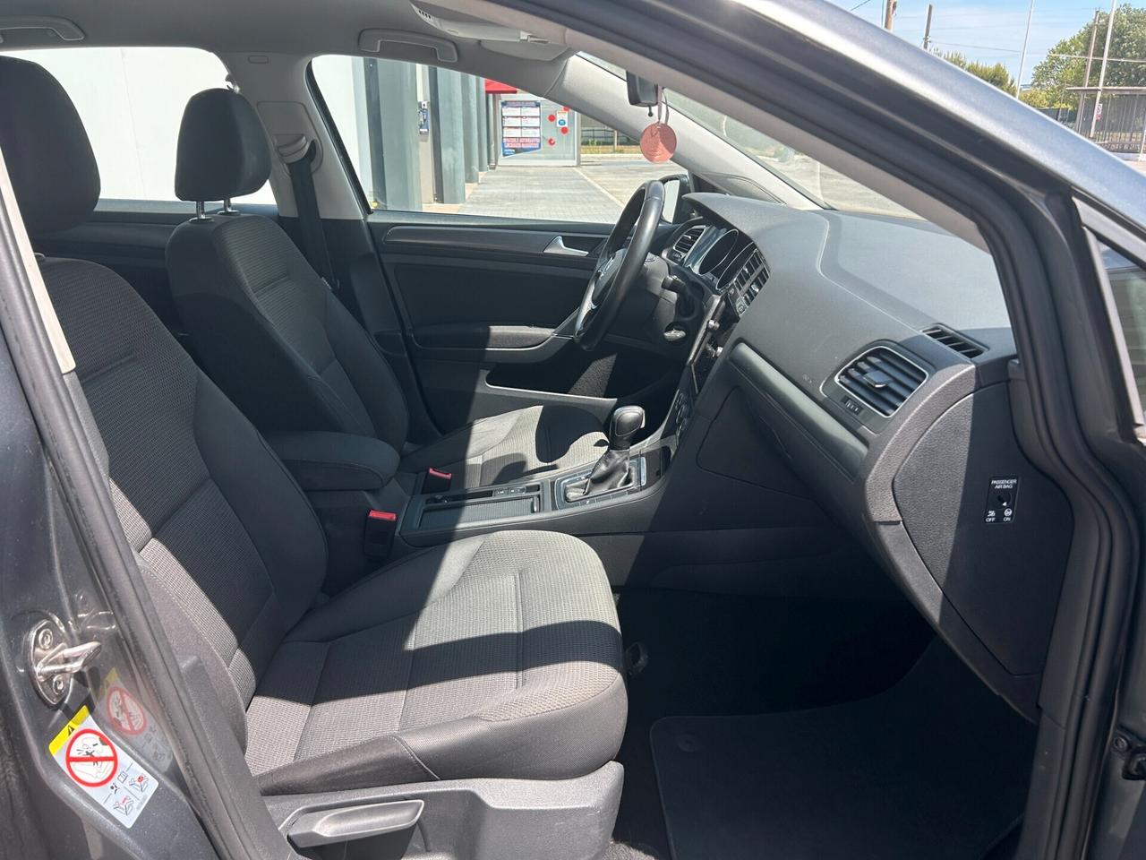 Volkswagen Golf 7.5 1.5 TGI DSG 5p. Business BlueMotion Technology
