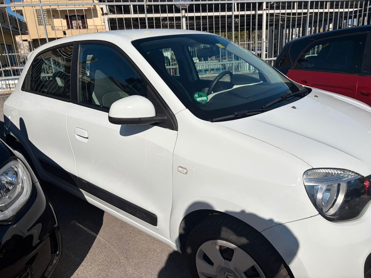 Renault Twingo SCe Life OK NEOPATENTATI