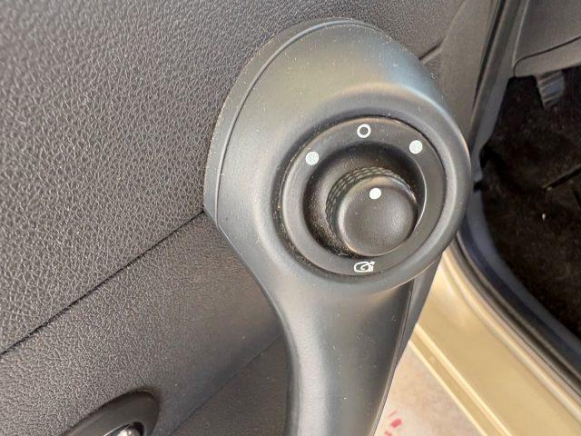 RENAULT Clio 1.6 16V 3 porte GANCIO TRAINO OK NEOPATENTATO