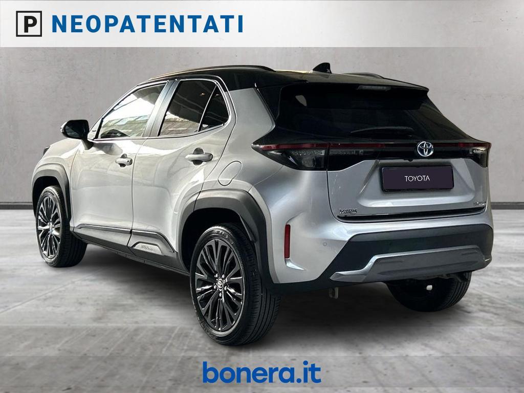 Toyota Yaris Cross 1.5 H Adventure FWD e-CVT